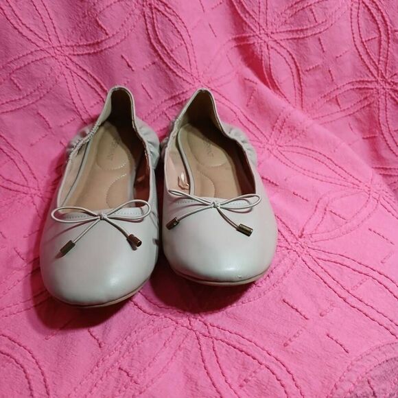 Lane Bryant Cream Ballerina Flats Size 10W - Picture 3 of 9